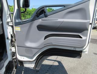 三菱 平ボデー・Wキャブ・シャーシ 小型 平成29年8月 TPGーFBA20 9枚目