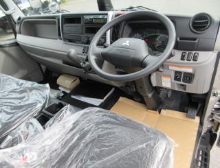 三菱 平ボデー・Wキャブ・シャーシ 小型  2PGーFEB90 11枚目