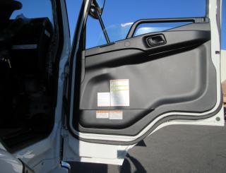 三菱 ウィング 中型 令和6年10月 2KGーFK65F 8枚目