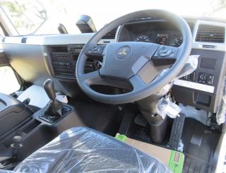 三菱 ウィング 中型 令和6年10月 2KGーFK65F 9枚目