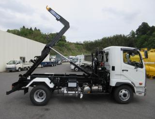 三菱 アームロール 中型 令和7年4月 ◆商談中◆　2KGーFK72F 28枚目