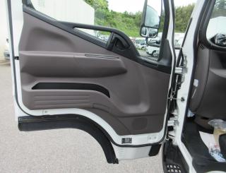 三菱 クレーン付 小型 令和7年4月 ◆商談中◆　2PGーFEB90 19枚目