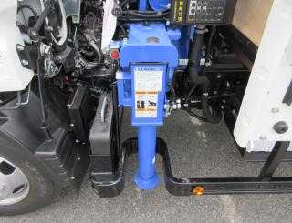 三菱 クレーン付 小型 令和7年4月 ◆商談中◆　2PGーFEB90 24枚目