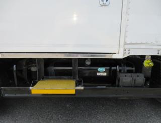 三菱 その他 小型 平成17年6月 PAーFE72DC 43枚目