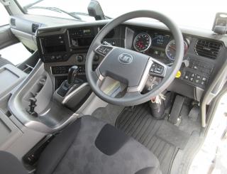 UD 平ボデー・Wキャブ・シャーシ 大型 平成30年10月 ◆商談中◆　2PGーCG5CA 10枚目