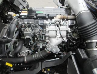 三菱 クレーン付 中型  2KGーFK72F 45枚目