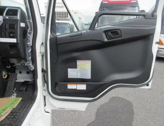 三菱 平ボデー・Wキャブ・シャーシ 中型  ◆商談中◆　2KGーFK65F 8枚目