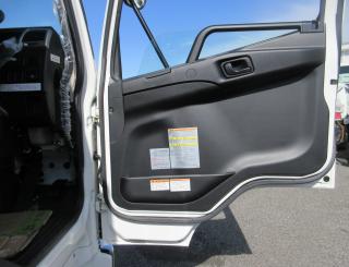 三菱 平ボデー・Wキャブ・シャーシ 中型  ◆商談中◆　2KGーFK65F 8枚目