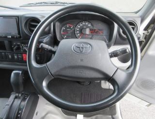 その他 バン 小型 平成30年9月 TPGーXZC605V 10枚目