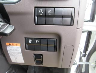 三菱 平ボデー・Wキャブ・シャーシ 小型  2RGーFBA20 9枚目