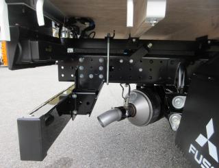 三菱 平ボデー・Wキャブ・シャーシ 小型  2RGーFBAV0 31枚目