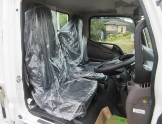 三菱 平ボデー・Wキャブ・シャーシ 小型  2RGーFBAV0 7枚目