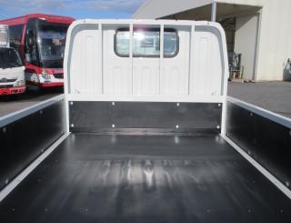 三菱 平ボデー・Wキャブ・シャーシ 小型  2RGーFBAV0 23枚目