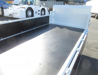 三菱 平ボデー・Wキャブ・シャーシ 小型  2RGーFBAV0 31枚目