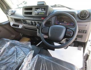 三菱 平ボデー・Wキャブ・シャーシ 小型  2RGーFBA20 9枚目