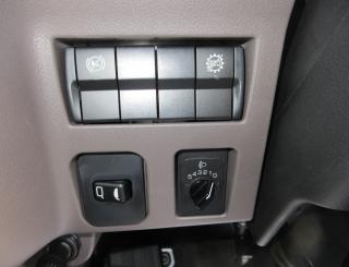 三菱 平ボデー・Wキャブ・シャーシ 小型  2RGーFBA20 14枚目