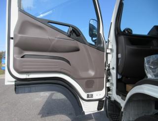 三菱 平ボデー・Wキャブ・シャーシ 小型  2RGーFBA20 20枚目