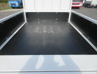 三菱 平ボデー・Wキャブ・シャーシ 小型  2RGーFBA20 28枚目