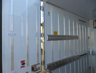 三菱 冷凍・保冷 小型  2RGーFBAV0 30枚目