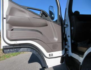 三菱 バン 小型  2PGーFEB80 20枚目