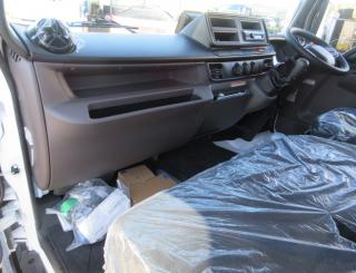 三菱 バン 小型  2PGーFEB80 20枚目