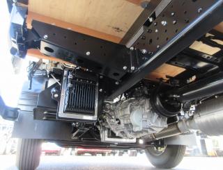 三菱 平ボデー・Wキャブ・シャーシ 小型  2PGーFEB90 41枚目