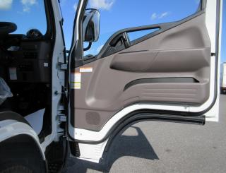 三菱 バン 小型  2RGーFEAV0 8枚目