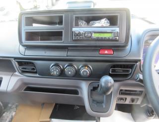 三菱 バン 小型  2RGーFEAV0 13枚目