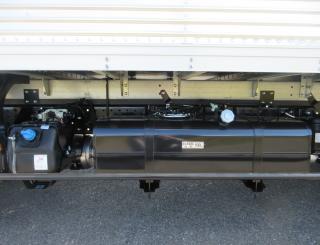 三菱 バン 小型  2RGーFEAV0 33枚目