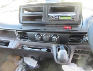 三菱 バン 小型  2RGーFEAV0 13枚目