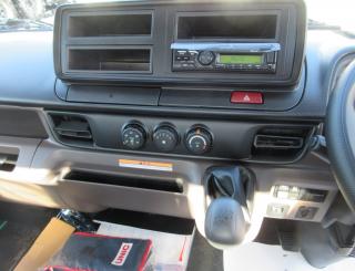 三菱 クレーン付 小型  2PGーFEB90 13枚目