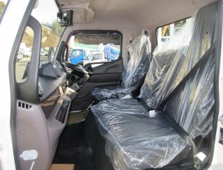 三菱 平ボデー・Wキャブ・シャーシ 小型  2PGーFEB90 16枚目