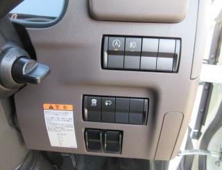 三菱 平ボデー・Wキャブ・シャーシ 小型  2PGーFEB90 10枚目