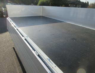 三菱 平ボデー・Wキャブ・シャーシ 小型  2PGーFEB90 26枚目