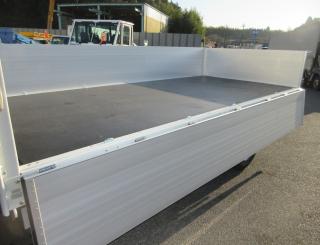 三菱 平ボデー・Wキャブ・シャーシ 小型  2PGーFEB90 28枚目