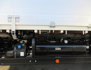 三菱 平ボデー・Wキャブ・シャーシ 小型  2PGーFEB90 33枚目