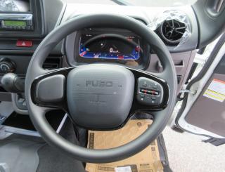 三菱 平ボデー・Wキャブ・シャーシ 小型  2RGーFBA20 11枚目