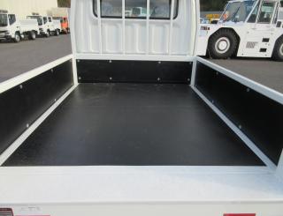 三菱 平ボデー・Wキャブ・シャーシ 小型  2RGーFBA20 32枚目