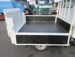 三菱 平ボデー・Wキャブ・シャーシ 小型  2RGーFBA20 47枚目