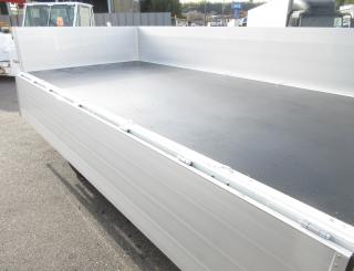 三菱 平ボデー・Wキャブ・シャーシ 小型  2PGーFEB90 25枚目