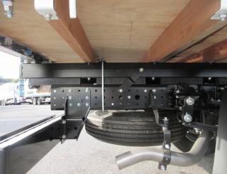 三菱 平ボデー・Wキャブ・シャーシ 小型  2PGーFEB90 31枚目