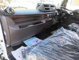 三菱 ウィング 小型  2PGーFEB90 20枚目