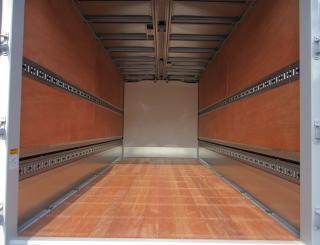 三菱 ウィング 小型  2PGーFEB90 26枚目