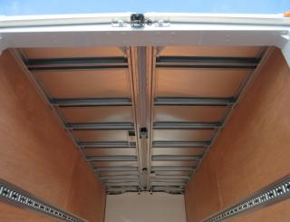 三菱 ウィング 小型  2PGーFEB90 28枚目