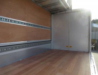 三菱 ウィング 小型  2PGーFEB90 31枚目