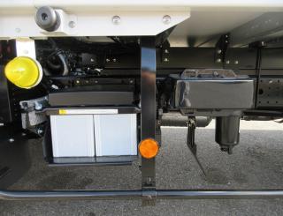 三菱 ウィング 小型  2PGーFEB90 39枚目