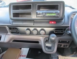 三菱 平ボデー・Wキャブ・シャーシ 小型  2RGーFBAV0 13枚目