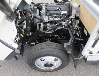 三菱 平ボデー・Wキャブ・シャーシ 小型  2RGーFBAV0 45枚目