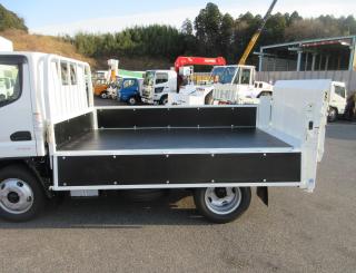 三菱 平ボデー・Wキャブ・シャーシ 小型  2RGーFBAV0 32枚目