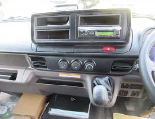 三菱 ウィング 小型  2PGーFEB80 13枚目